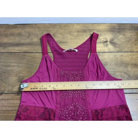 Burning Torch Women's Racerback Sleeveless Tank Scoop Neck Pink Size Medium - Picture 6 of 8